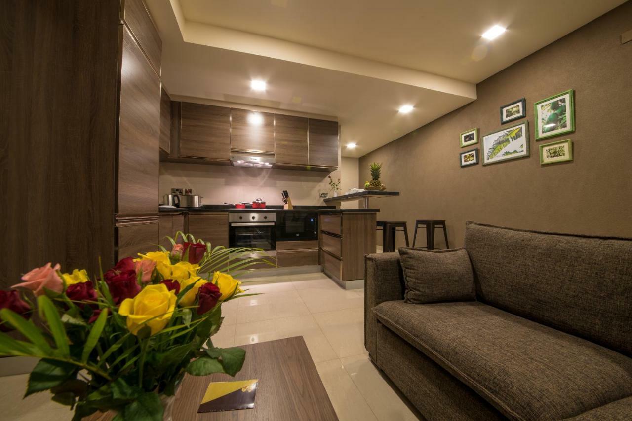 Speke Apartments Kitante Kampala Esterno foto