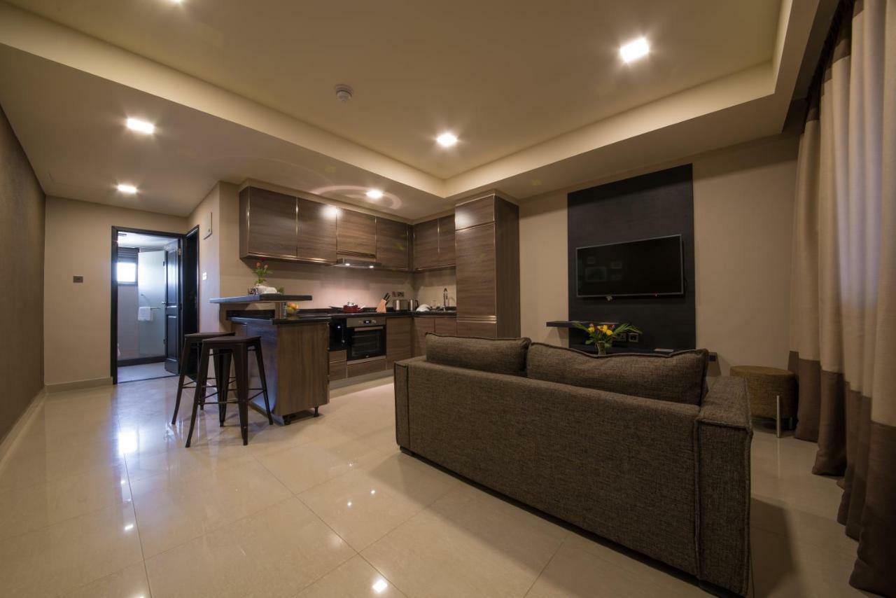 Speke Apartments Kitante Kampala Esterno foto